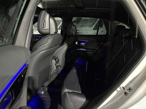 New 2026 Mercedes-Benz GLC 300 4MATIC image 16