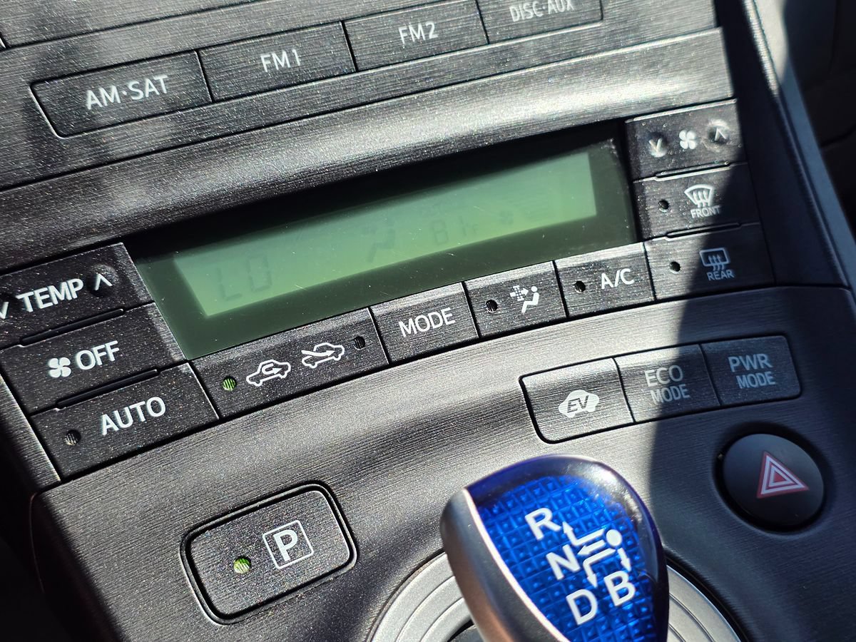 Used 2011 Toyota Prius Two FWD image 37