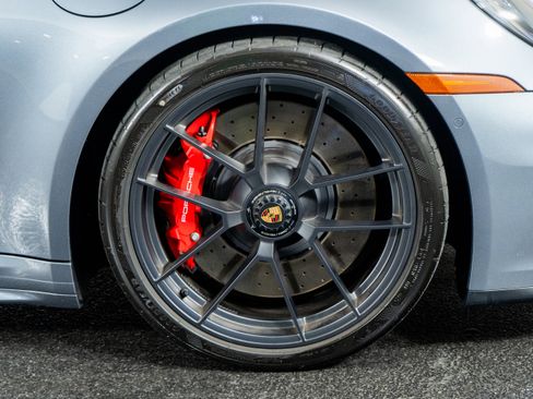 Used 2025 Porsche 911 Carrera 4 GTS image 5