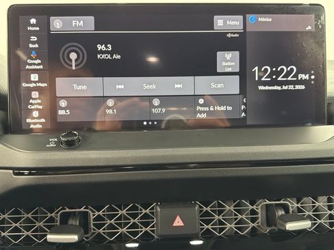 Used 2025 Honda Accord Touring image 32