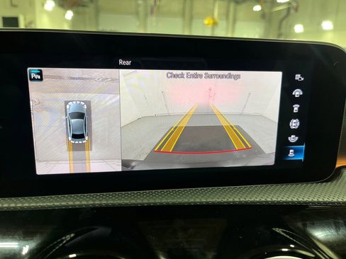 Used 2020 Mercedes-Benz A 220 4MATIC image 43