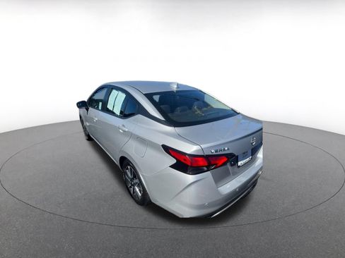 Used 2025 Nissan Versa SV FWD image 6