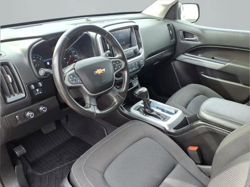 Used 2019 Chevrolet Colorado LT w/ LT Convenience Package image 22