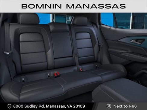 New 2026 Chevrolet Equinox EV LT AWD/4WD image 17
