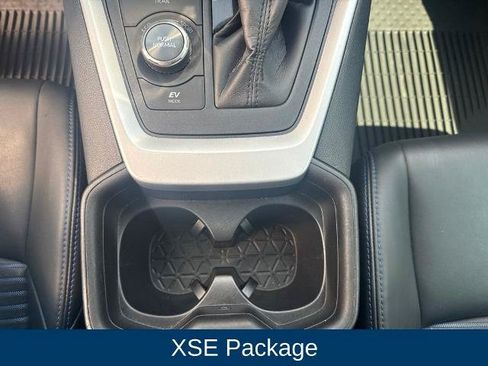 Used 2021 Toyota RAV4 XSE w/ XSE Grade Weather Package AWD/4WD image 22