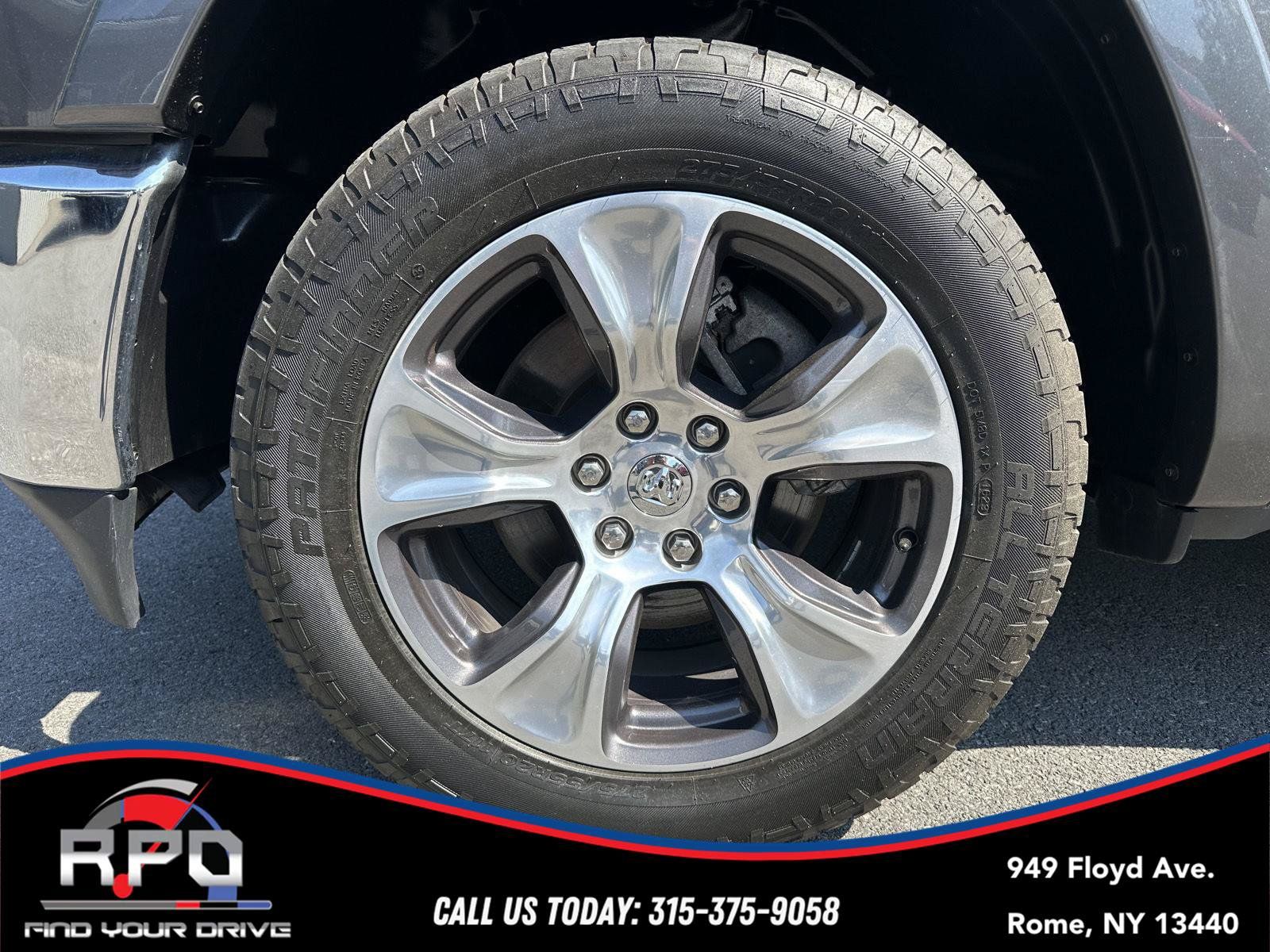 Used 2022 RAM 1500 Laramie AWD/4WD image 10