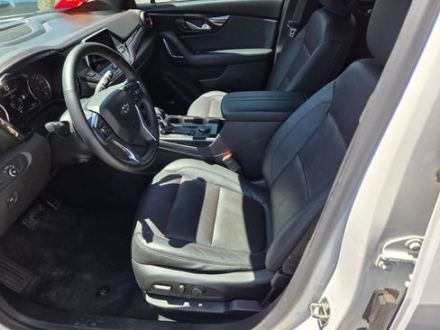 Certified 2019 Chevrolet Blazer RS FWD image 10