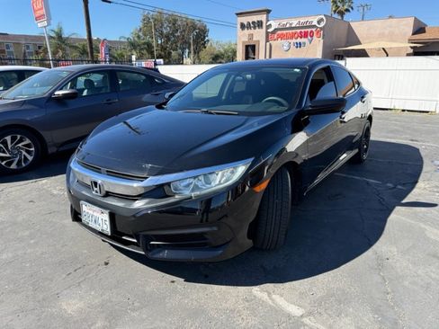 Used 2018 Honda Civic LX image 4