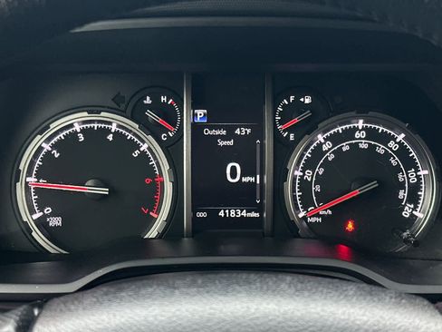 Certified 2023 Toyota 4Runner TRD Off-Road Premium image 29