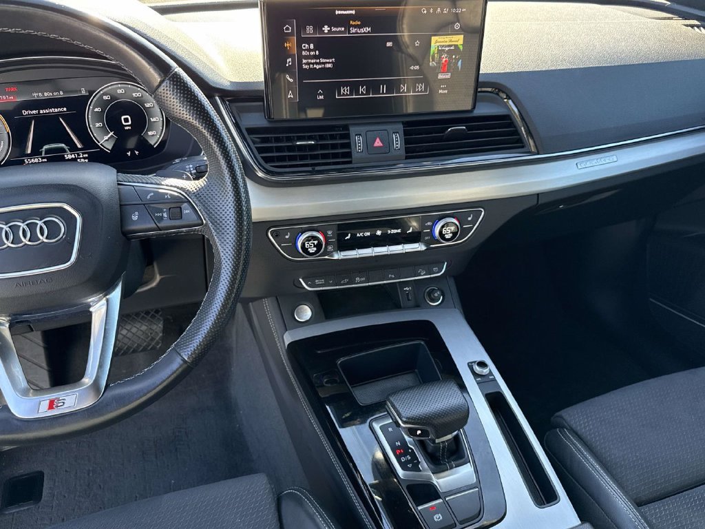 Used 2023 Audi Q5 e Premium Plus AWD/4WD image 9