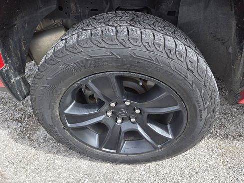 Used 2020 RAM 1500 Big Horn AWD/4WD image 10