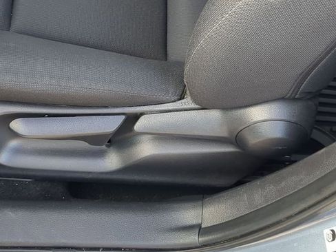 Used 2023 Toyota Corolla LE image 24