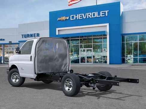 New 2025 Chevrolet Express 3500 w/ Power Convenience Package RWD image 33