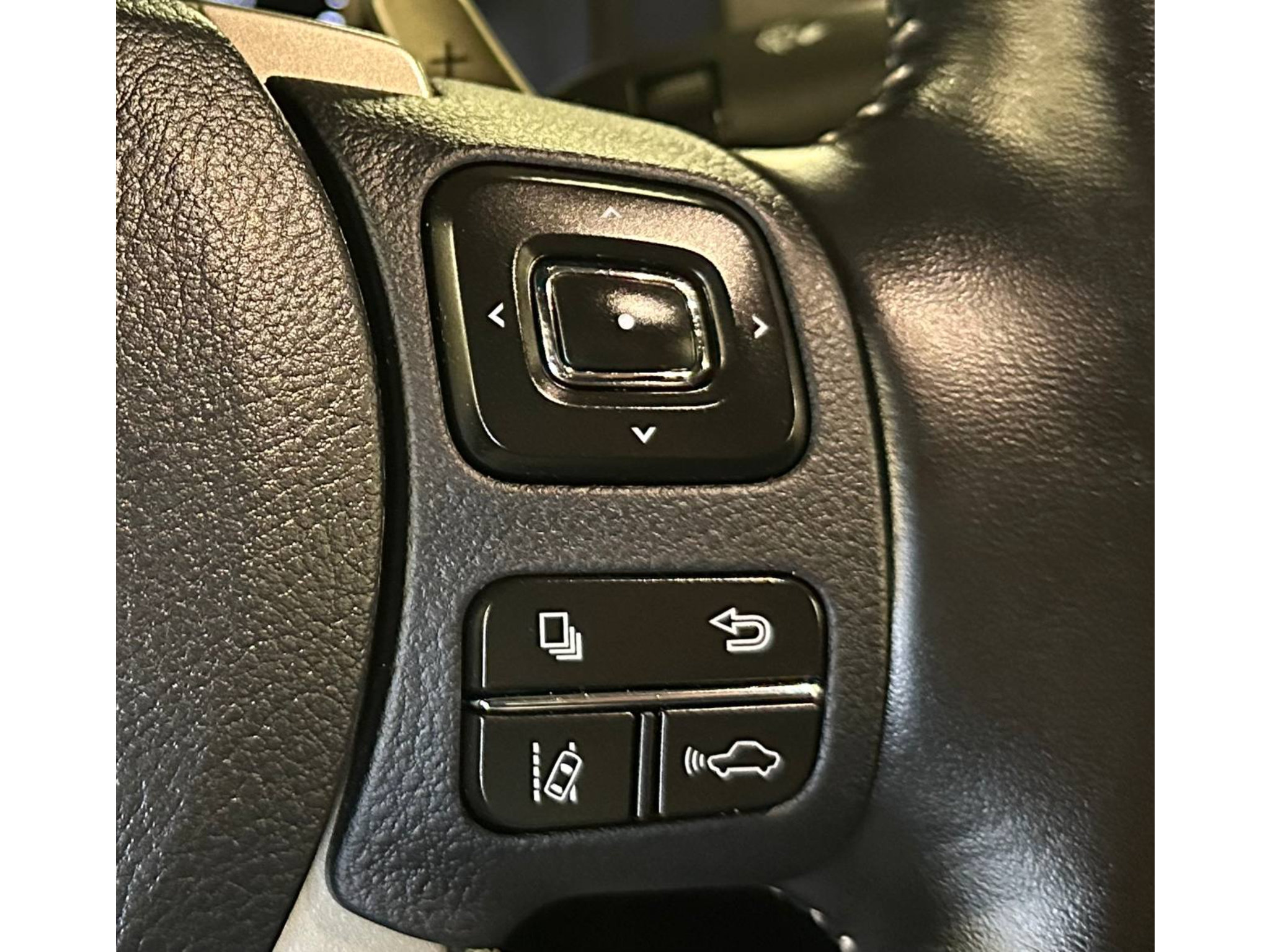 Used 2020 Lexus RC 350 w/ Premium Package RWD image 26
