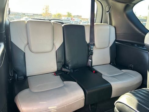 Used 2019 INFINITI QX80 Limited w/ All-Season Package image 38