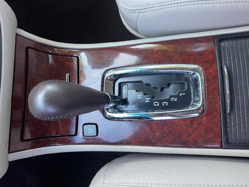 Used 2007 Buick Lucerne CXL w/ Luxury Package FWD image 35