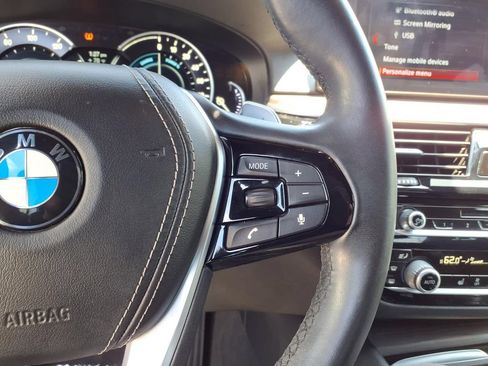 Used 2018 BMW 530e xDrive AWD/4WD image 15