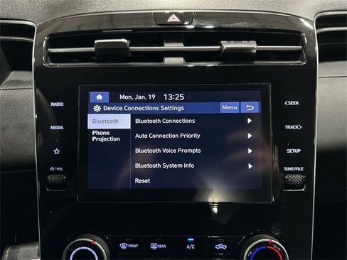 Used 2022 Hyundai Santa Cruz SE image 29