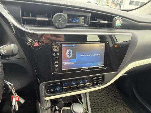 Used 2016 Scion iM FWD image 8