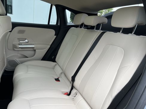 Certified 2026 Mercedes-Benz GLA 250 image 32