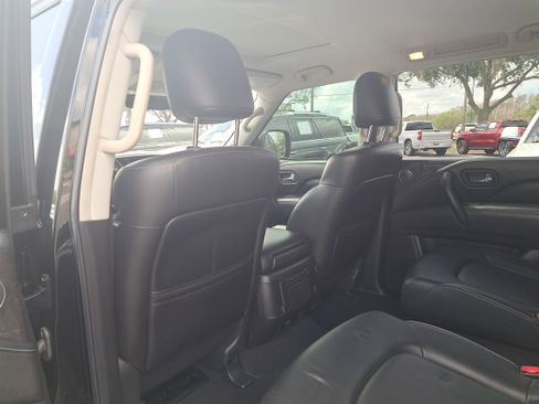 Used 2021 INFINITI QX80 Luxe image 9
