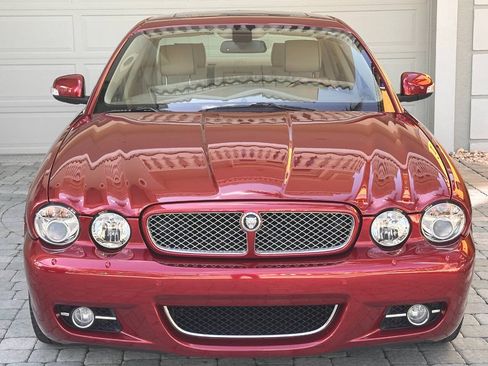 Used 2008 Jaguar XJ8 RWD image 26