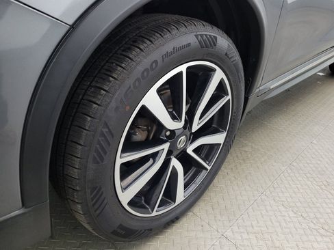 Used 2020 Nissan Rogue SL AWD/4WD image 31