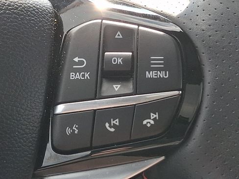 Used 2025 Ford Explorer ST AWD/4WD image 24