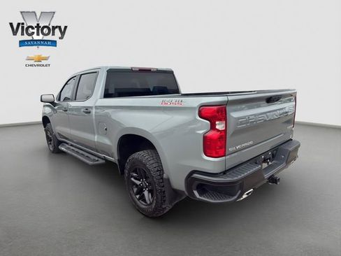 Used 2025 Chevrolet Silverado 1500 Custom Trail Boss AWD/4WD image 5