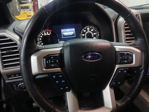 Used 2016 Ford F150 Lariat w/ Equipment Group 502A Luxury image 19