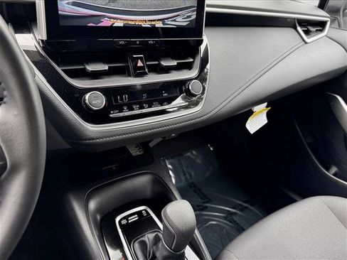 Certified 2025 Toyota Corolla SE FWD image 16