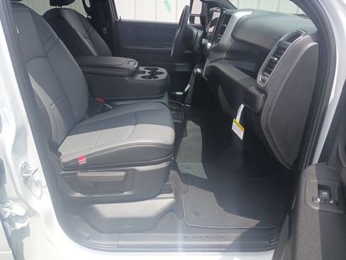 New 2026 RAM 2500 Tradesman AWD/4WD image 36