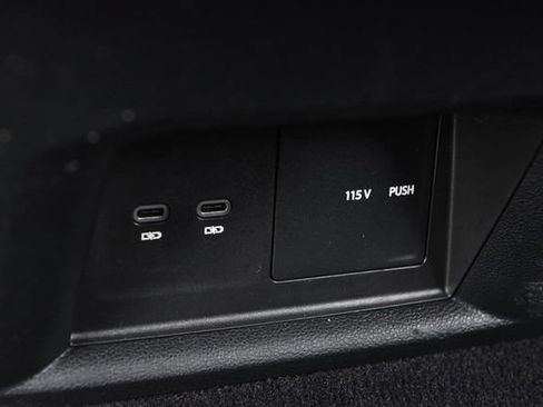 Certified 2022 Volkswagen Atlas SEL Premium AWD/4WD image 24