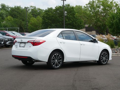 Used 2015 Toyota Corolla S FWD image 6