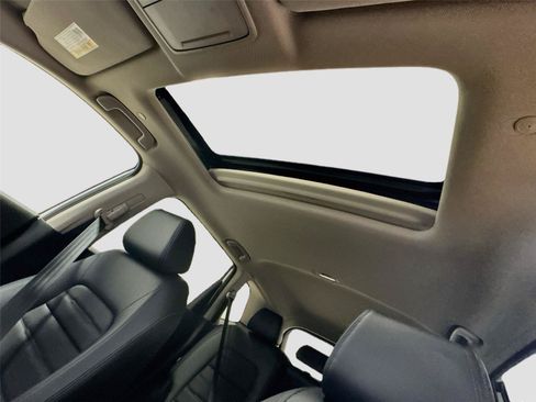 Used 2024 Honda CR-V EX-L image 21