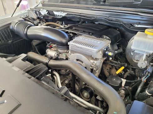 Used 2024 RAM 1500 Laramie image 27