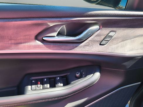 Used 2022 Jeep Grand Cherokee Limited image 13