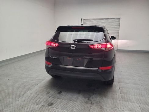Used 2018 Hyundai Tucson SE w/ Cargo Package FWD image 7