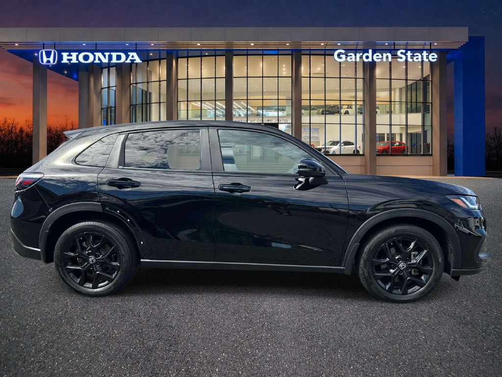Certified 2024 Honda HR-V Sport image 5