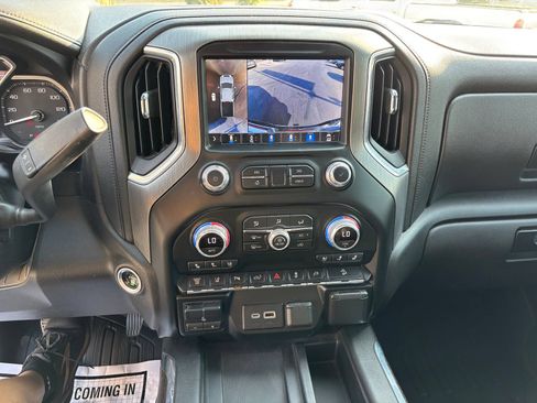 Used 2021 GMC Sierra 2500 Denali w/ Denali Ultimate Package AWD/4WD image 20
