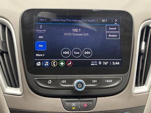 Used 2022 Chevrolet Malibu LT image 18