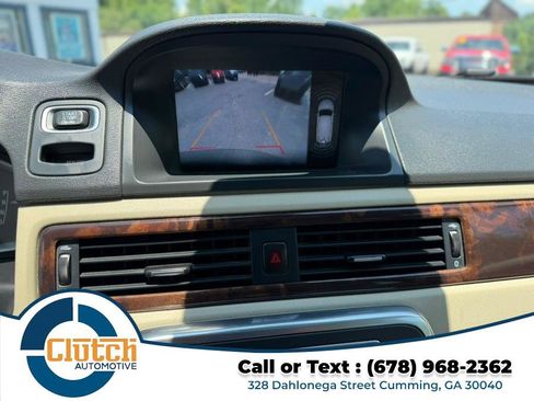 Used 2014 Volvo XC70 3.2 AWD/4WD image 22