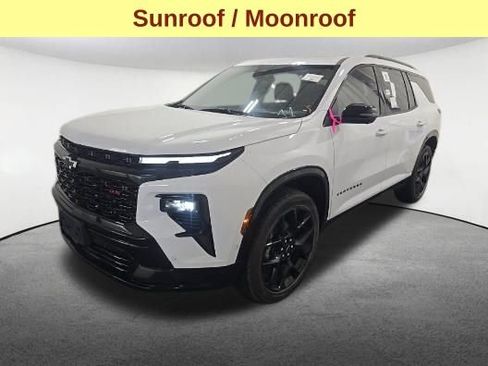 Used 2024 Chevrolet Traverse RS AWD/4WD image 4