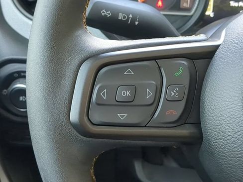 Used 2025 Jeep Wrangler Unlimited Sport AWD/4WD image 27