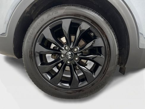 Used 2020 Kia Sorento EX AWD/4WD image 52