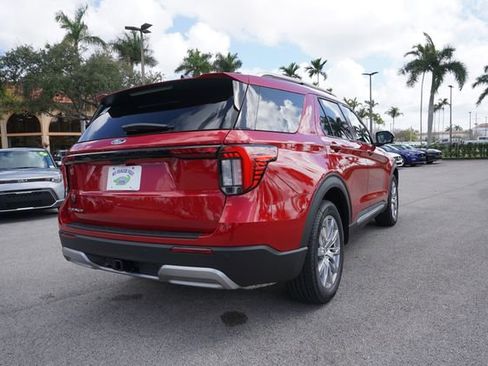 New 2026 Ford Explorer Platinum image 8