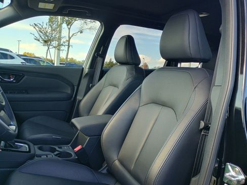 Certified 2025 Subaru Forester Limited image 14