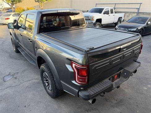 Used 2019 Ford F150 Raptor w/ Equipment Group 802A Luxury AWD/4WD image 12