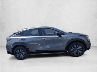 Used 2023 Nissan Ariya FWD video 4