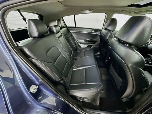 Certified 2022 Kia Sportage EX AWD/4WD image 7